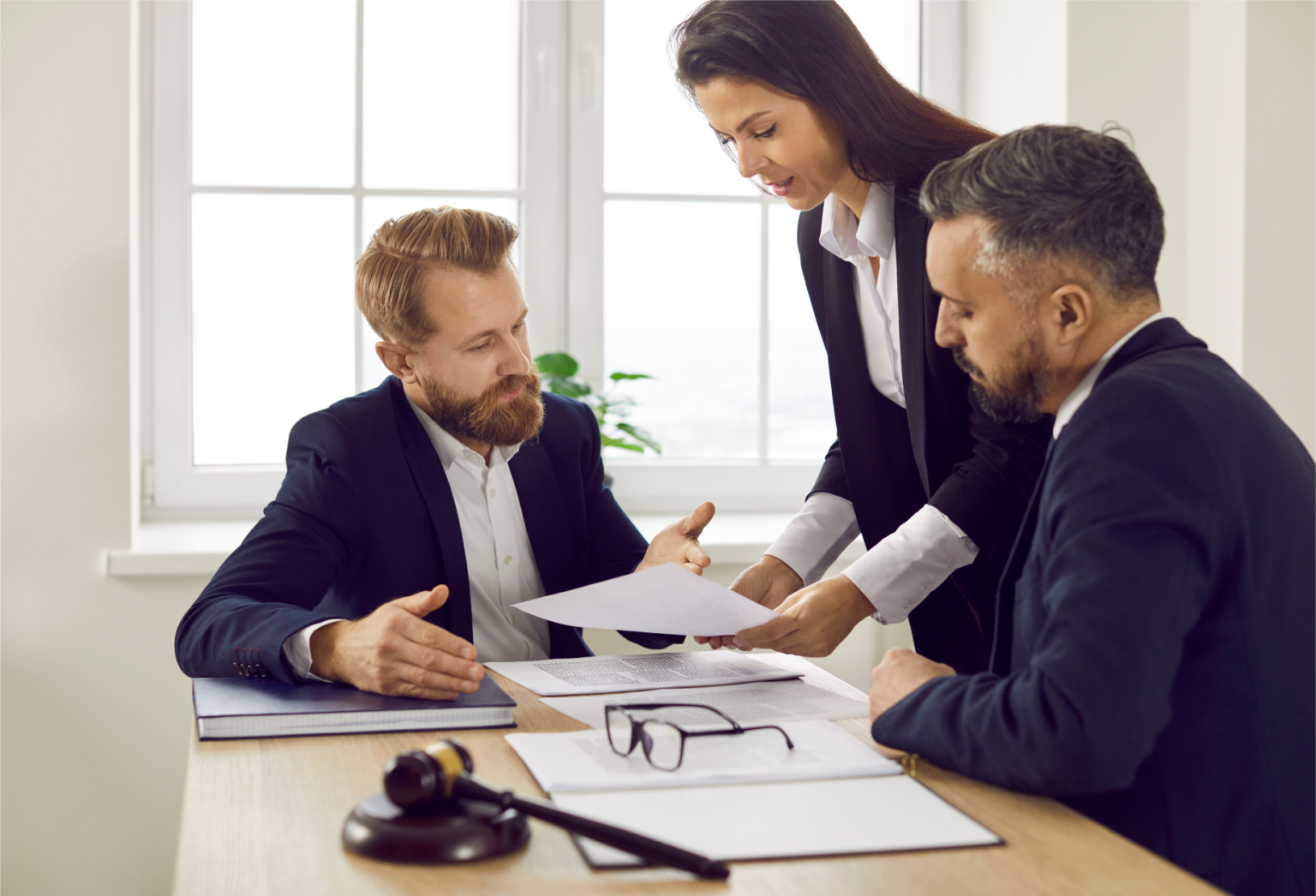 Tort Law vs Contract Law Header Banner