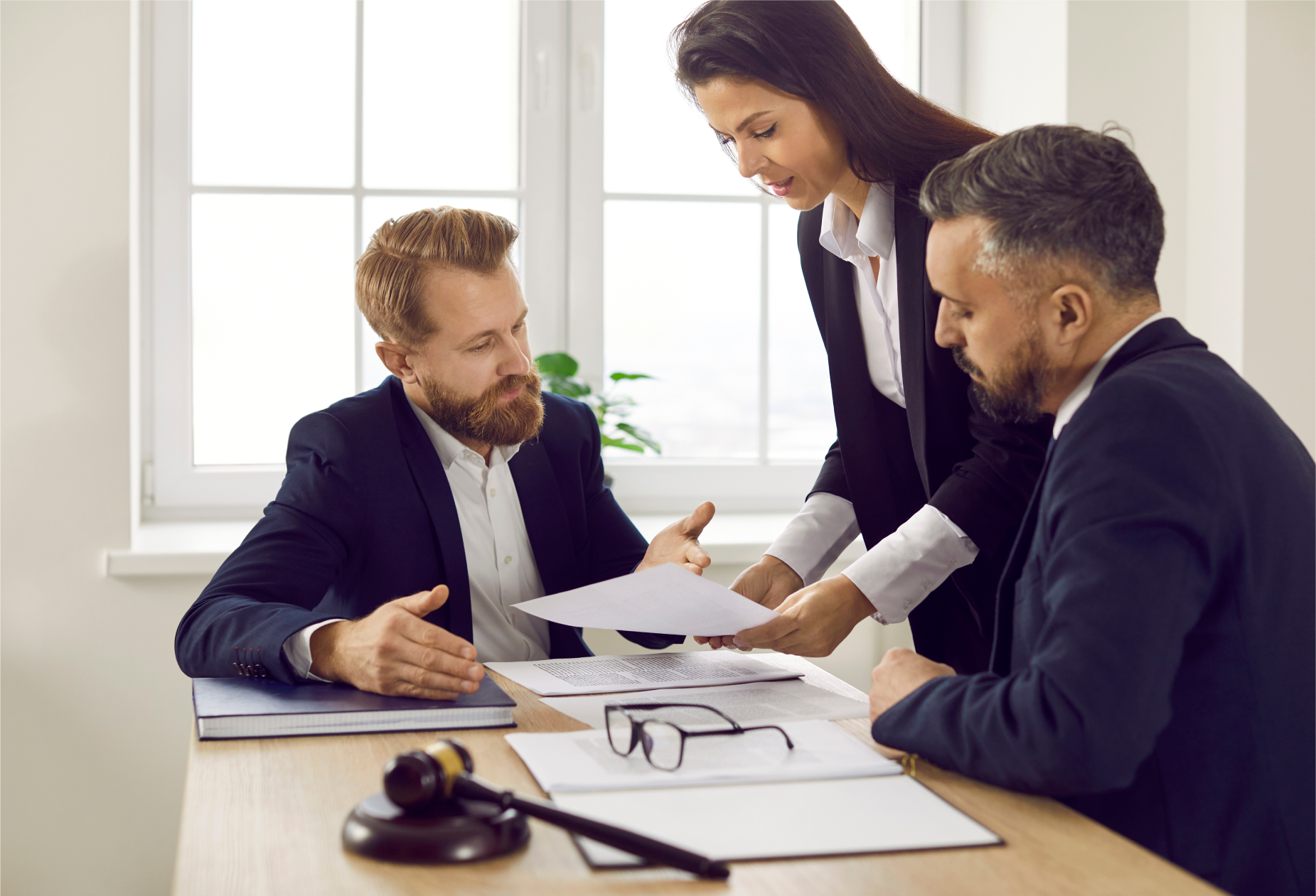 Tort Law vs Contract Law Header Banner