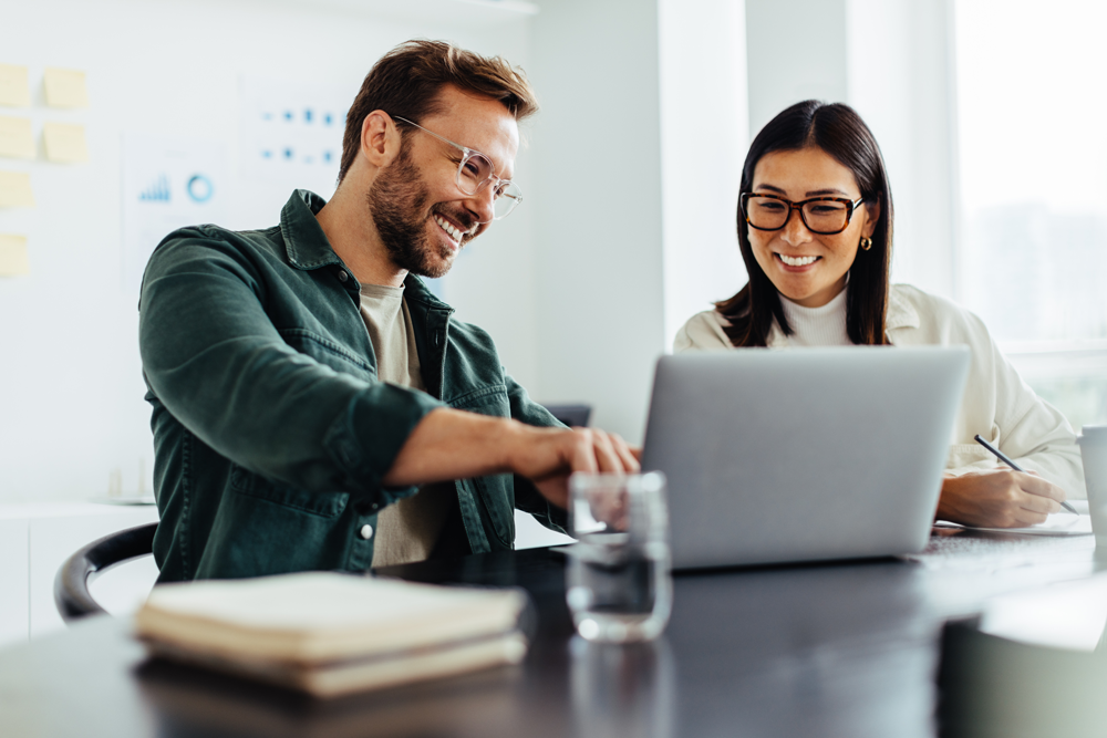 Maximizing Efficiency with CLM Software: Key Features and Benefits