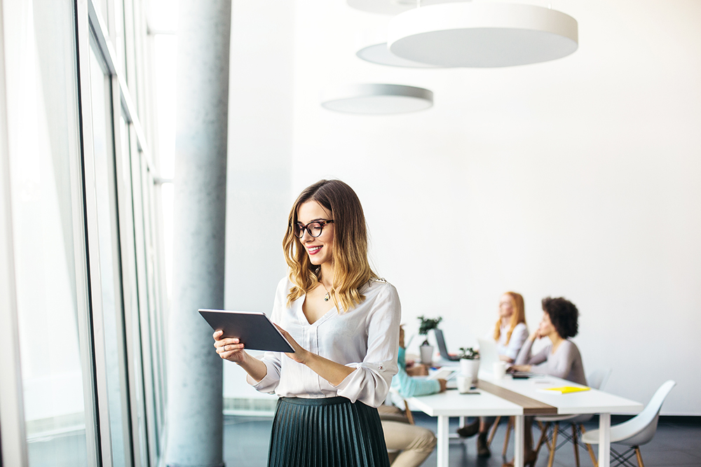 What is Contract Analytics? Unlocking Performance and Compliance with Gen AI