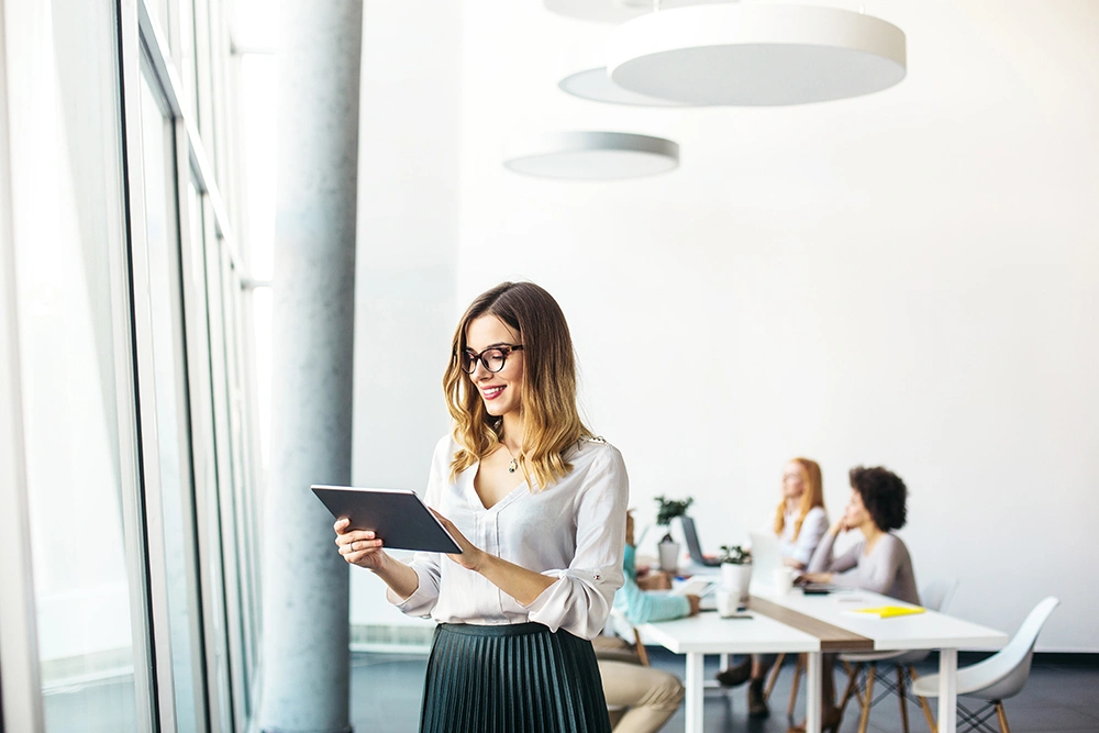 What is Contract Analytics? Unlocking Performance and Compliance with Gen AI